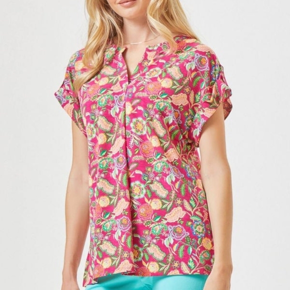 Dear Scarlett Tops - Floral Split-Neck Lizzy Blouse in Bright Pink